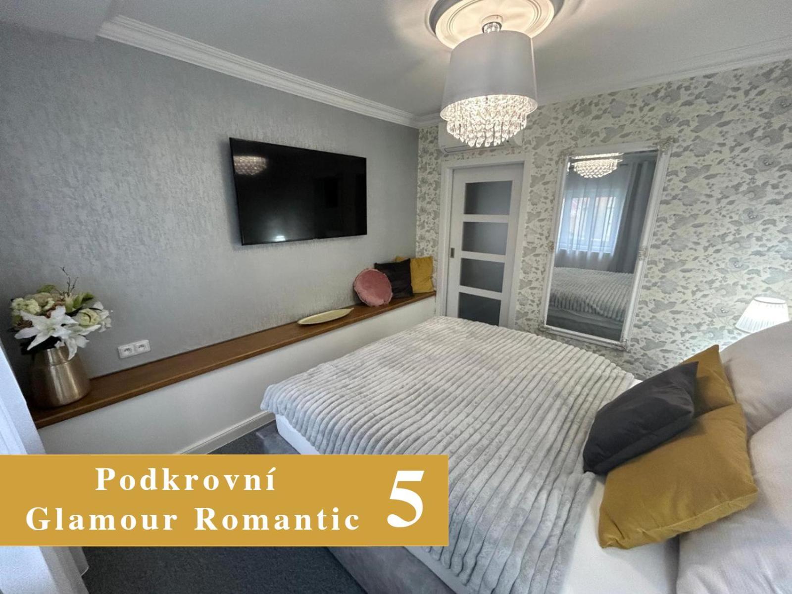 Efipa Glamour Apartments Pilzno Zewnętrze zdjęcie