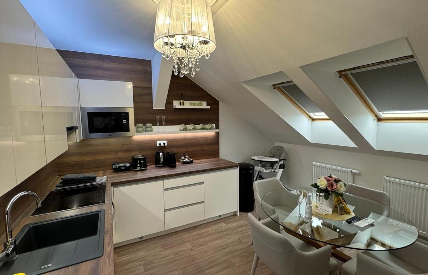 Efipa Glamour Apartments Pilzno Zewnętrze zdjęcie